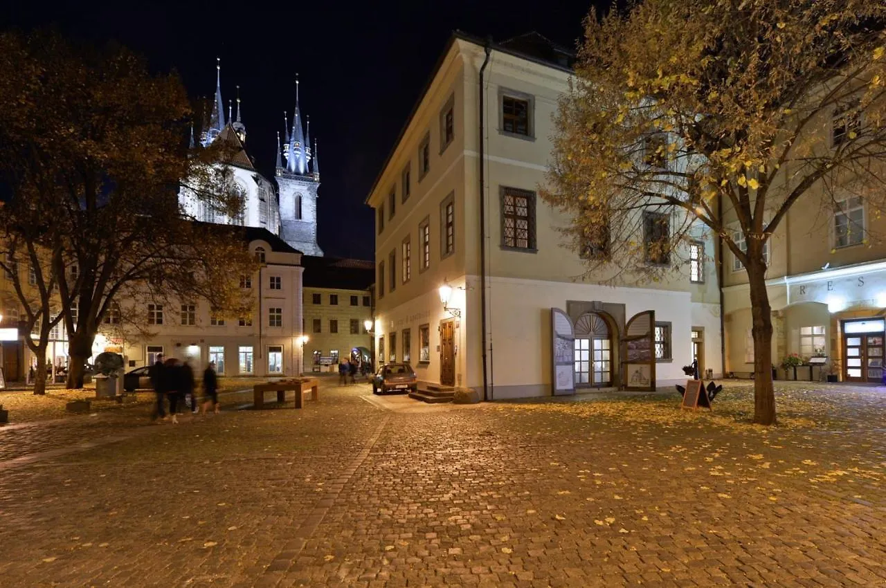 Women'S Only Hostel - Female Only Prague